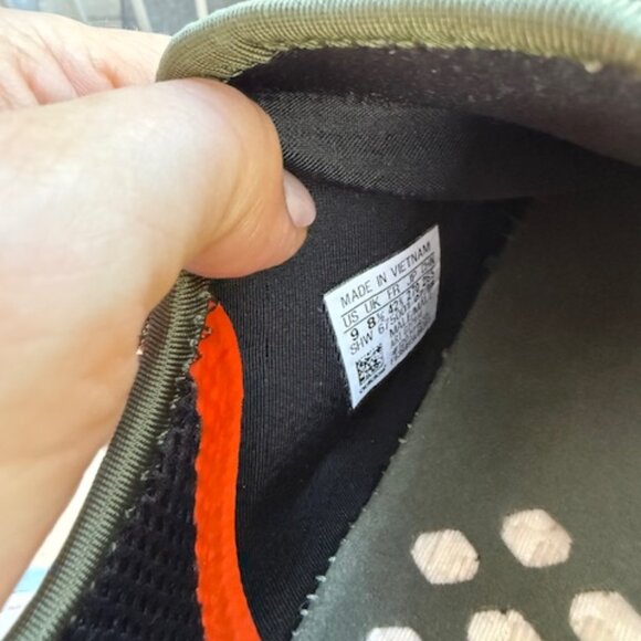 Adidas NMD R1 Boost Olive Duck Camo Athletic Running Shoes Men's Size 9 - Picture 7 of 10